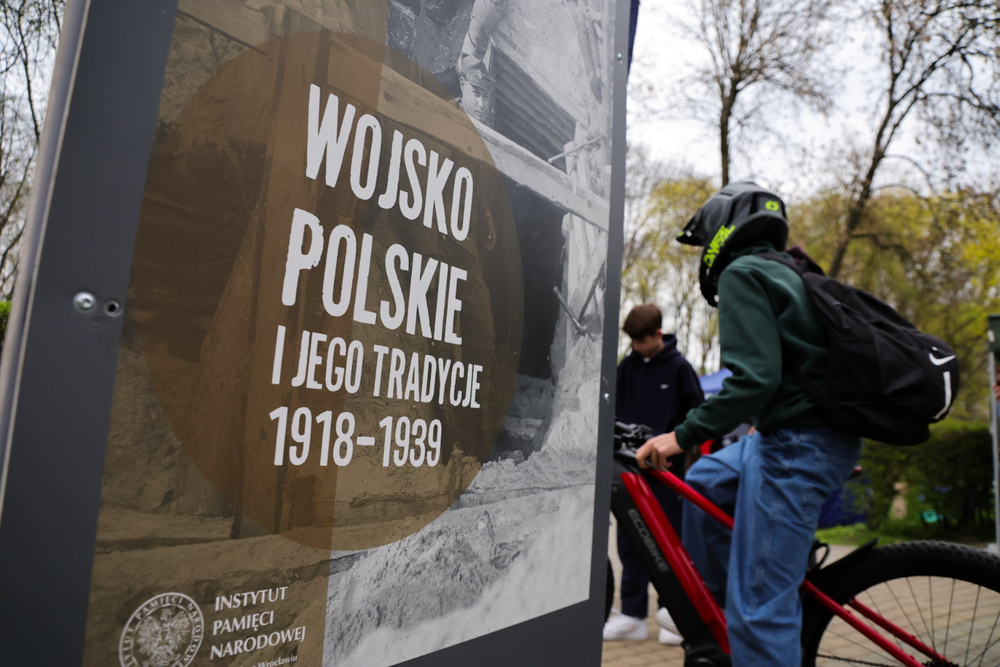 Gdzie polski mundur, tam wolna i niepodległa Rzeczpospolita – Kraśnik, 15 kwietnia 2026. Fot. Dariusz Skrzyniarz (IPN)