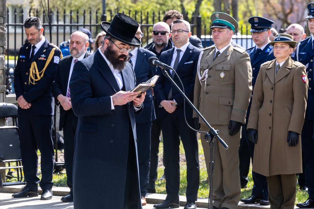 W hołdzie polskim i żydowskim ofiarom II wojny światowej – Warszawa, 16 kwietnia 2026. Fot. Sławek Kasper (IPN)