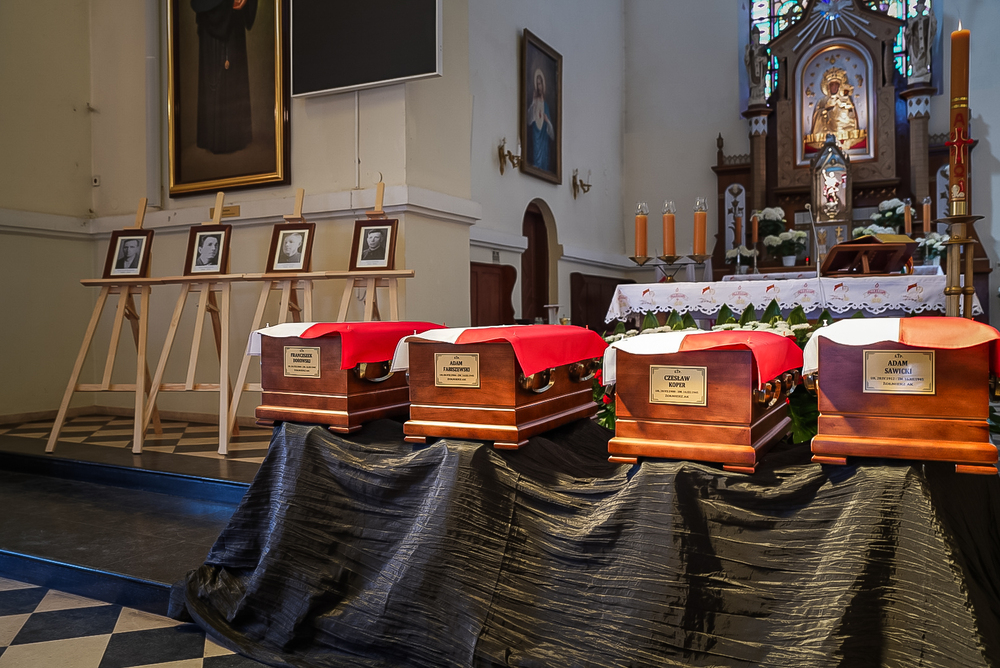 Uroczystości pogrzebowe Żołnierzy Niezłomnych – Zagroba, 21 kwietnia 2026. Fot. Mateusz Niegowski (IPN)