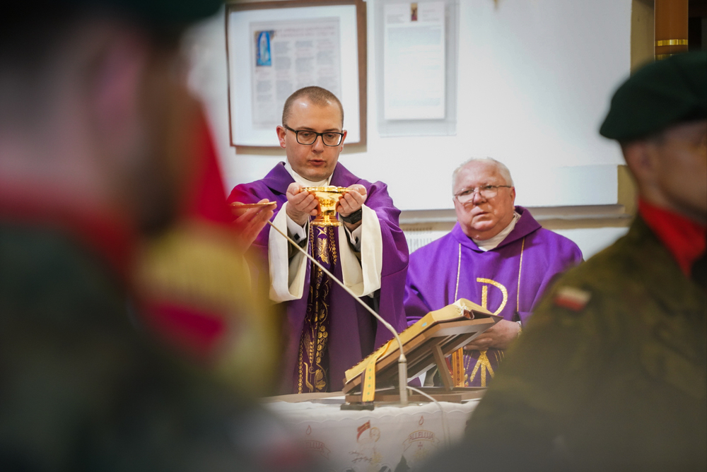 Uroczystości pogrzebowe Żołnierzy Niezłomnych – Zagroba, 21 kwietnia 2026. Fot. Mateusz Niegowski (IPN)