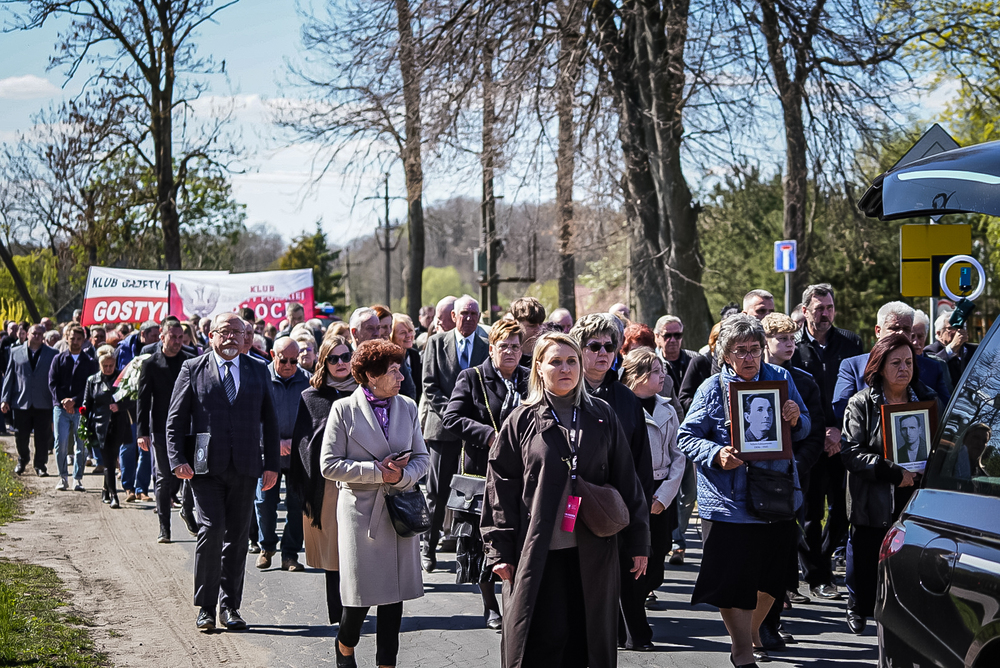 Uroczystości pogrzebowe Żołnierzy Niezłomnych – Zagroba, 21 kwietnia 2026. Fot. Mateusz Niegowski (IPN)