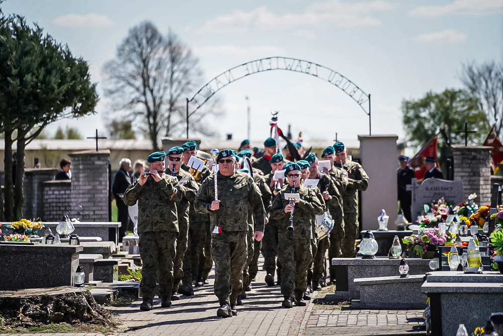 Uroczystości pogrzebowe Żołnierzy Niezłomnych – Zagroba, 21 kwietnia 2026. Fot. Mateusz Niegowski (IPN)