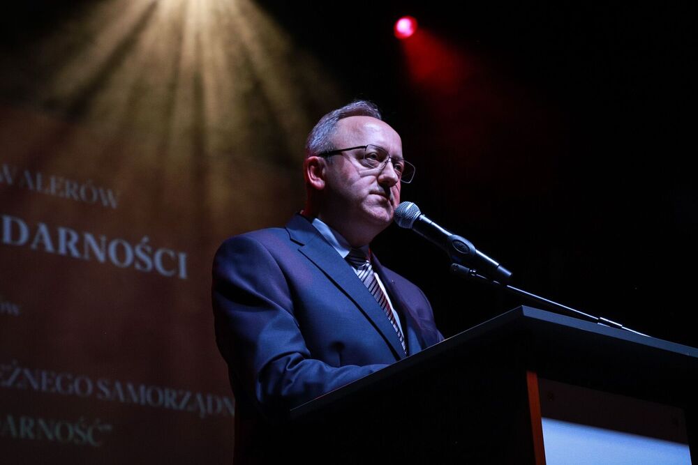 Spotkanie Dam i Kawalerów Krzyża Wolności i Solidarności – Białystok, 23.04.2026. Przemawia zastępca prezesa IPN dr hab. Karol Polejowski. Fot. Paula Prudziłowicz (IPN)