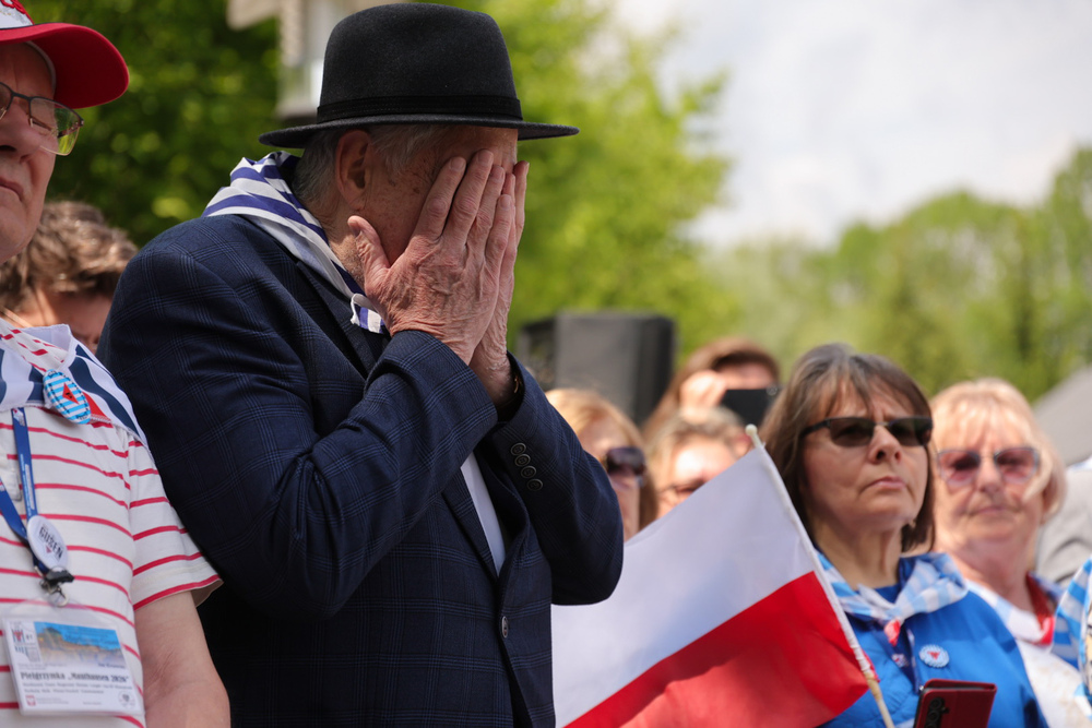 Obchody 81. rocznicy wyzwolenia więźniów obozów koncentracyjnych systemu Mauthausen-Gusen, uroczystości w Miejscu Pamięci Bergkristall, Austria – 9 maja 2026 r., fot. Dariusz Skrzyniarz.