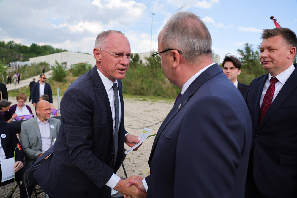 Obchody 81. rocznicy wyzwolenia więźniów obozów koncentracyjnych systemu Mauthausen-Gusen, uroczystości w Miejscu Pamięci KL Gusen, Austria – 9 maja 2026 r., fot. Dariusz Skrzyniarz (IPN)