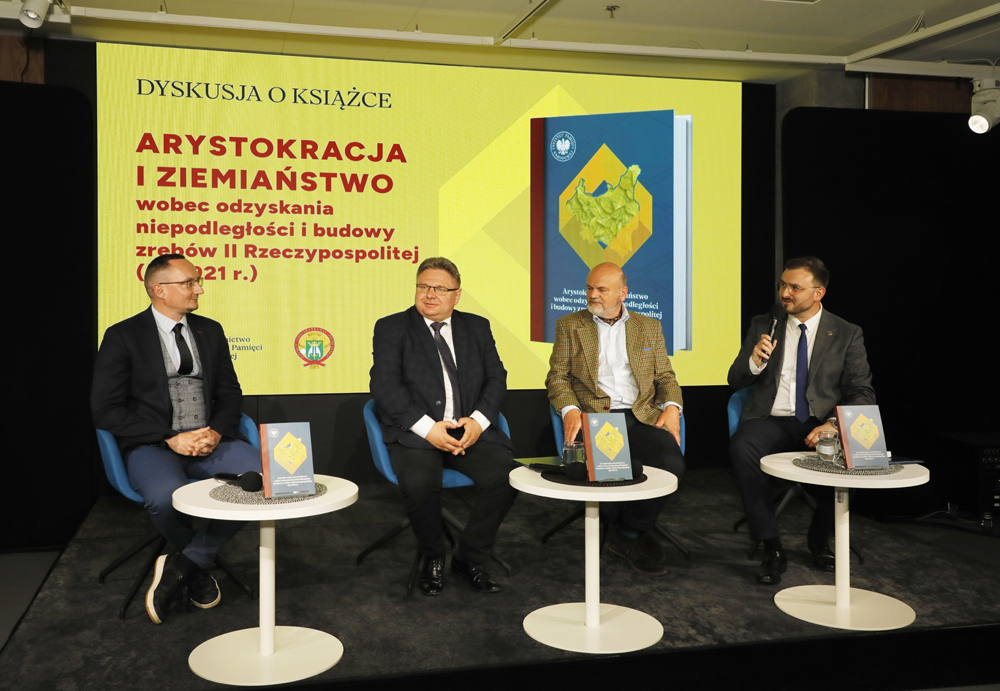 Dyskusja o książce „Arystokracja i ziemiaństwo wobec odzyskania niepodległości i budowy zrębów II Rzeczypospolitej (do 1921 r.)” – Warszawa, 7 maja 2026. Fot. Piotr Życieński (IPN)