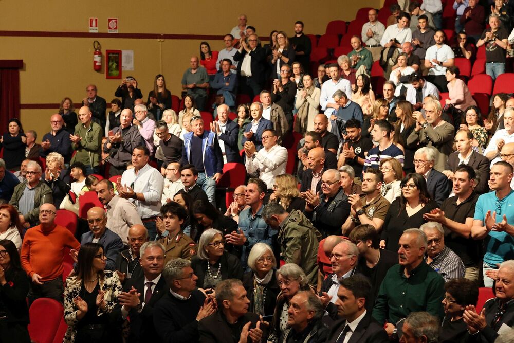 Pierwszy zagraniczny pokaz serialu „Szlak nadziei. Bitwa o Monte Cassino” w Cassino – 17 maja 2026. Fot. Rafał Pękalski (IPN)