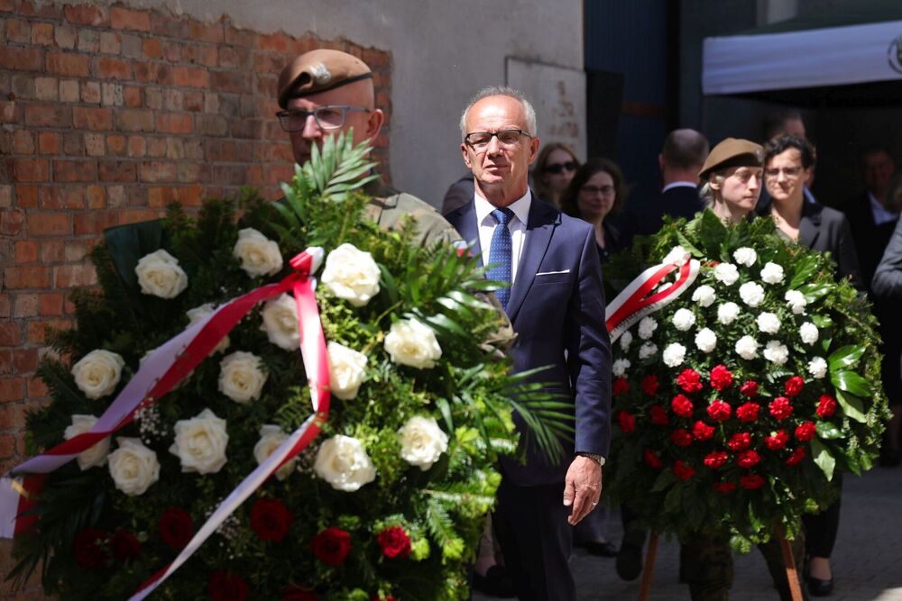 Oddaliśmy hołd Witoldowi Pileckiemu – znicze pamięci w 78. rocznicę śmierci rotmistrza – Warszawa, 25 maja 2026. Fot. Dariusz Skrzyniarz (IPN)