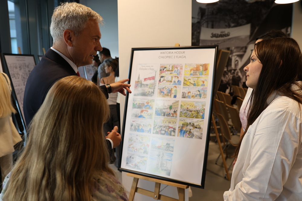 Wyjazd edukacyjny laureatów konkursu „Epizody z najnowszej historii Polski w komiksie”. Fot. Karol Litwin (IPN)