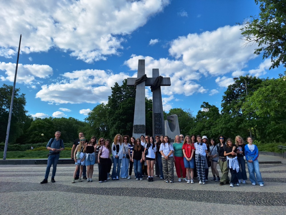 Wyjazd edukacyjny laureatów konkursu „Epizody z najnowszej historii Polski w komiksie”. Fot. Karol Litwin (IPN)