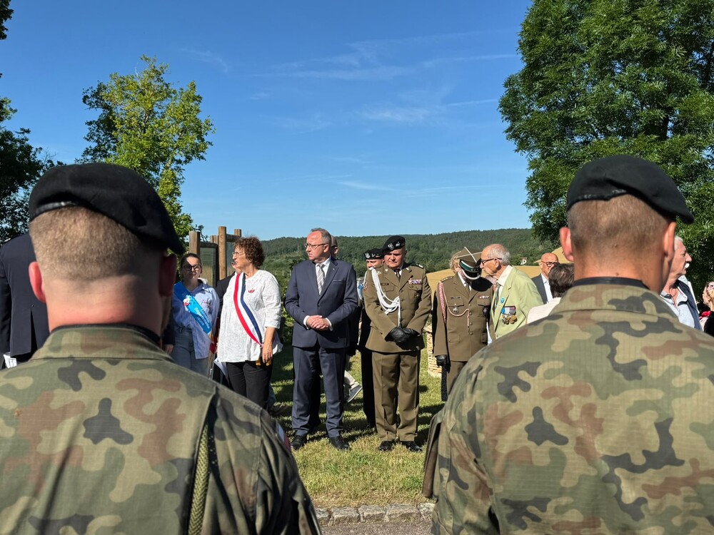 W hołdzie Polakom – obrońcom Francji 1940 r. – Molesme, 13 czerwca 2026. Fot. Mateusz Niegowski (IPN)
