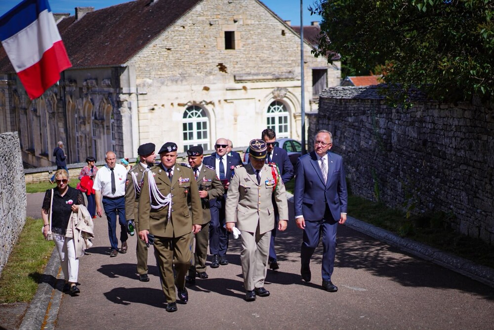 W hołdzie Polakom – obrońcom Francji 1940 r. – Molesme, 13 czerwca 2026. Fot. Mateusz Niegowski (IPN)