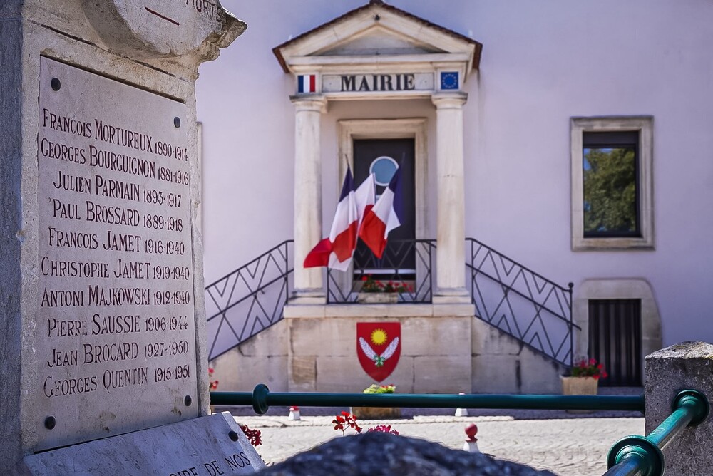 Cmentarz w Savigny-le-Sec – 14 czerwca 2026. Fot. Mateusz Niegowski (IPN)