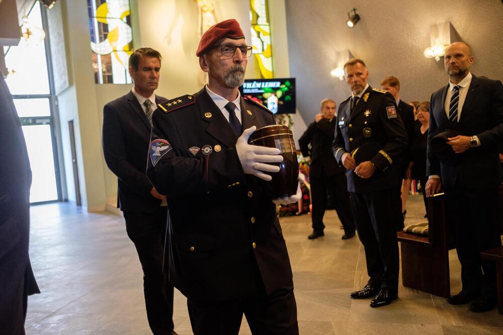 Uroczystości pogrzebowe czechosłowackiego żandarma Viléma Lehera – Vrbno, 16 czerwca 2026. Fot. Patrik Šimr, Ministerstwo Obrony Republiki Czeskiej