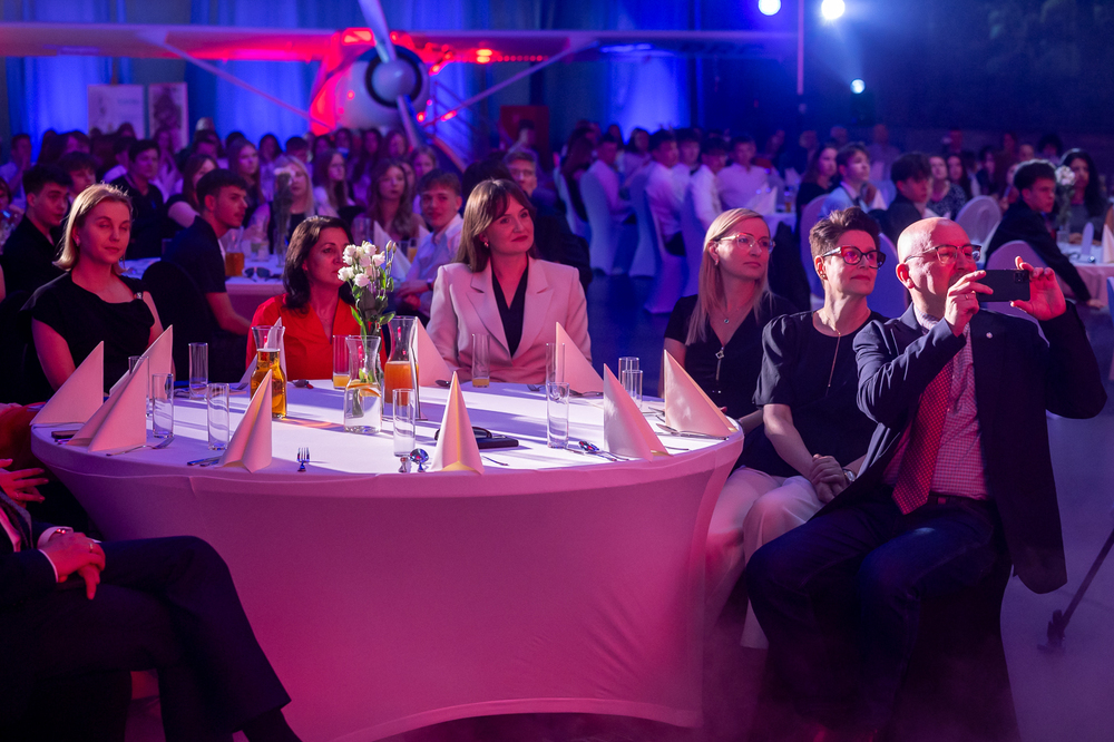 Gala finałowa drugiej edycji ogólnopolskiego konkursu edukacyjnego „Silni Polską!” – Kraków, 19 czerwca 2026. Fot. Sławek Kasper (IPN)