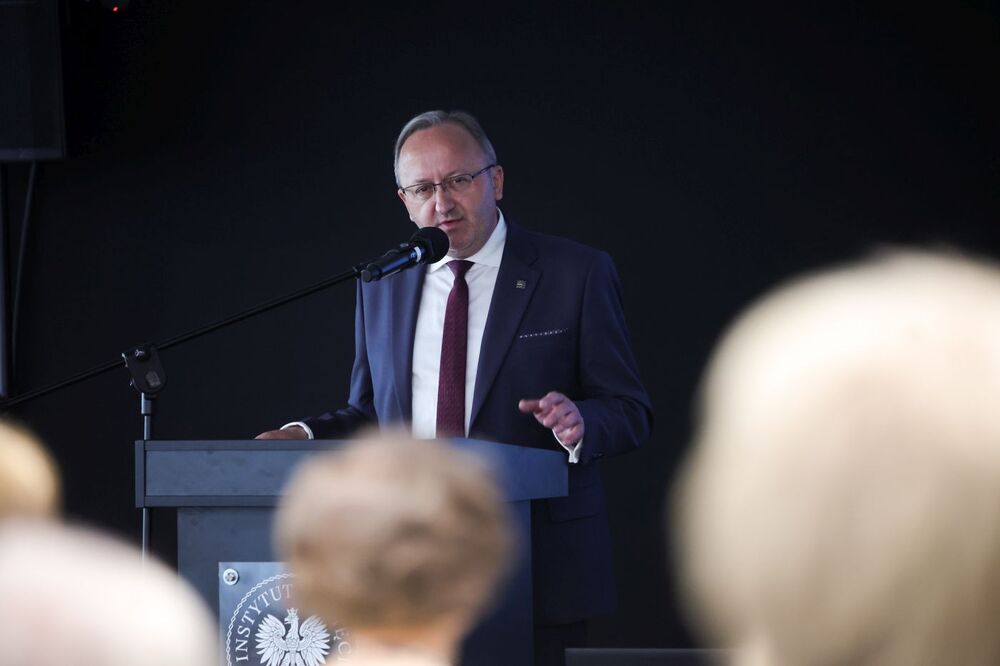 Wykład dr. hab. Karola Polejowskiego, zastępcy prezesa IPN, dla słuchaczy Instytutu Trzeciego Wieku – Warszawa, 26 czerwca 2026. Fot. Dariusz Skrzyniarz (IPN)