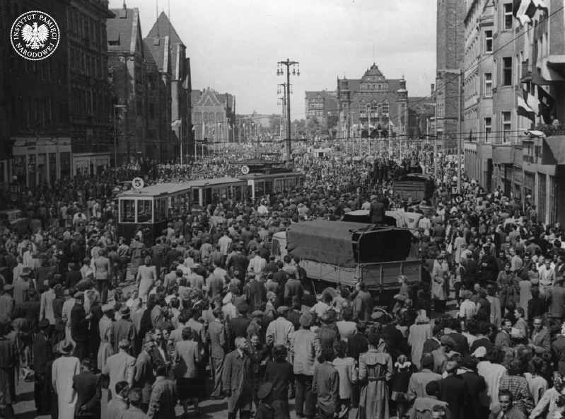 Protest z 28 czerwca 1956 roku (z zasobu IPN)