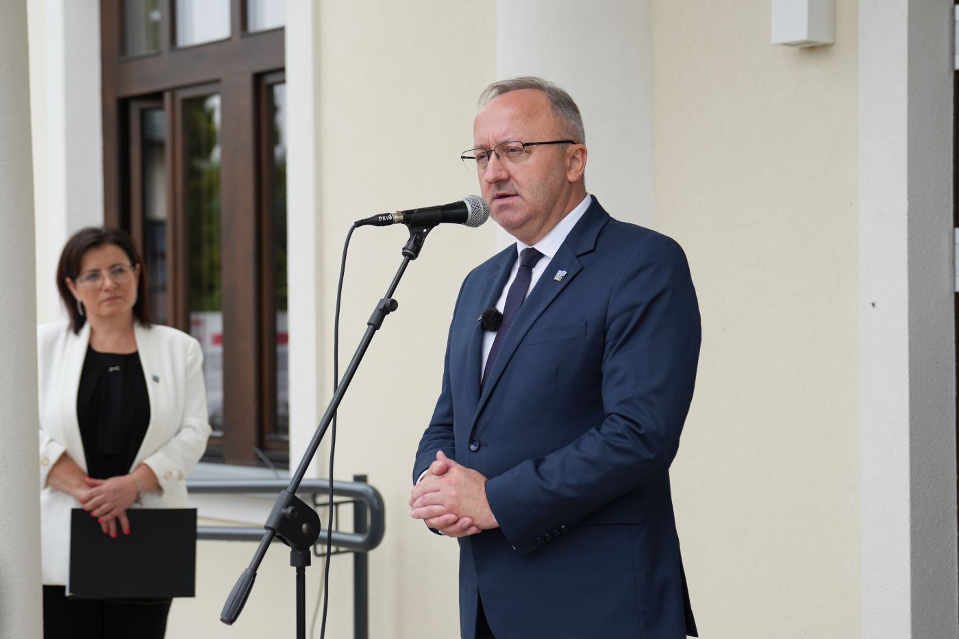 Obchody 83. rocznicy Zbrodni Wołyńskiej – Moszczenica, 13 lipca 2026. Na zdj. zastępca prezesa IPN dr hab. Karol Polejowski. Fot. Dominik Borek (IPN)