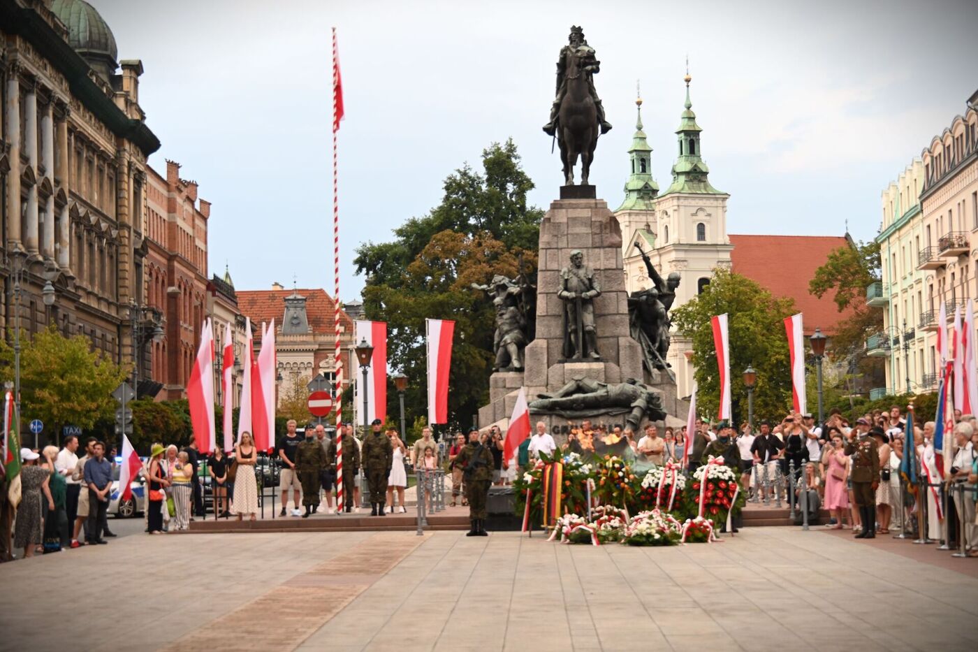 W Krakowie upamiętniliśmy Powstańców Warszawskich – 1 sierpnia 2026. Fot. Żaneta Wierzgacz (IPN)