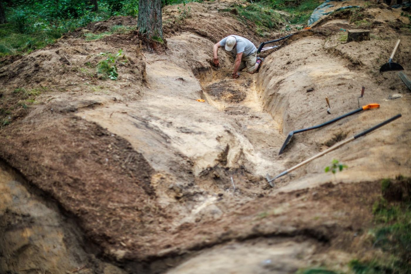 Prace archeologiczne nad jeziorem Borówno. Fot. Daniel Frymark