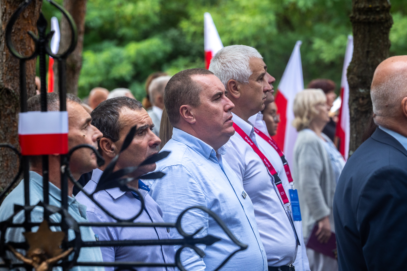 Ceremonia pogrzebowa doczesnych szczątków mieszkańców Ostrówek i Woli Ostrowieckiej – ofiar ludobójstwa na Wołyniu – 30 sierpnia 2026. Fot. Sławek Kasper (IPN)