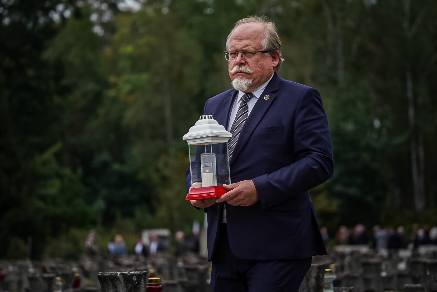 Upamiętniliśmy ofiary egzekucji w Puszczy Kampinoskiej. Na zdj. dyrektor BUWiM IPN Adam Siwek – Palmiry, 14 września 2026. Fot. Mateusz Niegowski (IPN)
