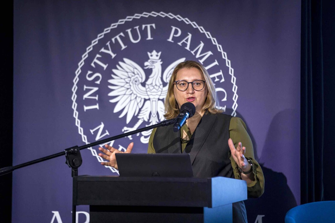 X Ogólnopolska Konferencja Archiwistów i Historyków „Educare necesse est… – dzieci i dzieciństwo w dokumencie, historiografii i dydaktyce od starożytności do końca XX w.”. Na zdj. dyrektor AIPN Marzena Kruk – Warszawa, 15 września 2026. Fot. Paweł Zielony (IPN)