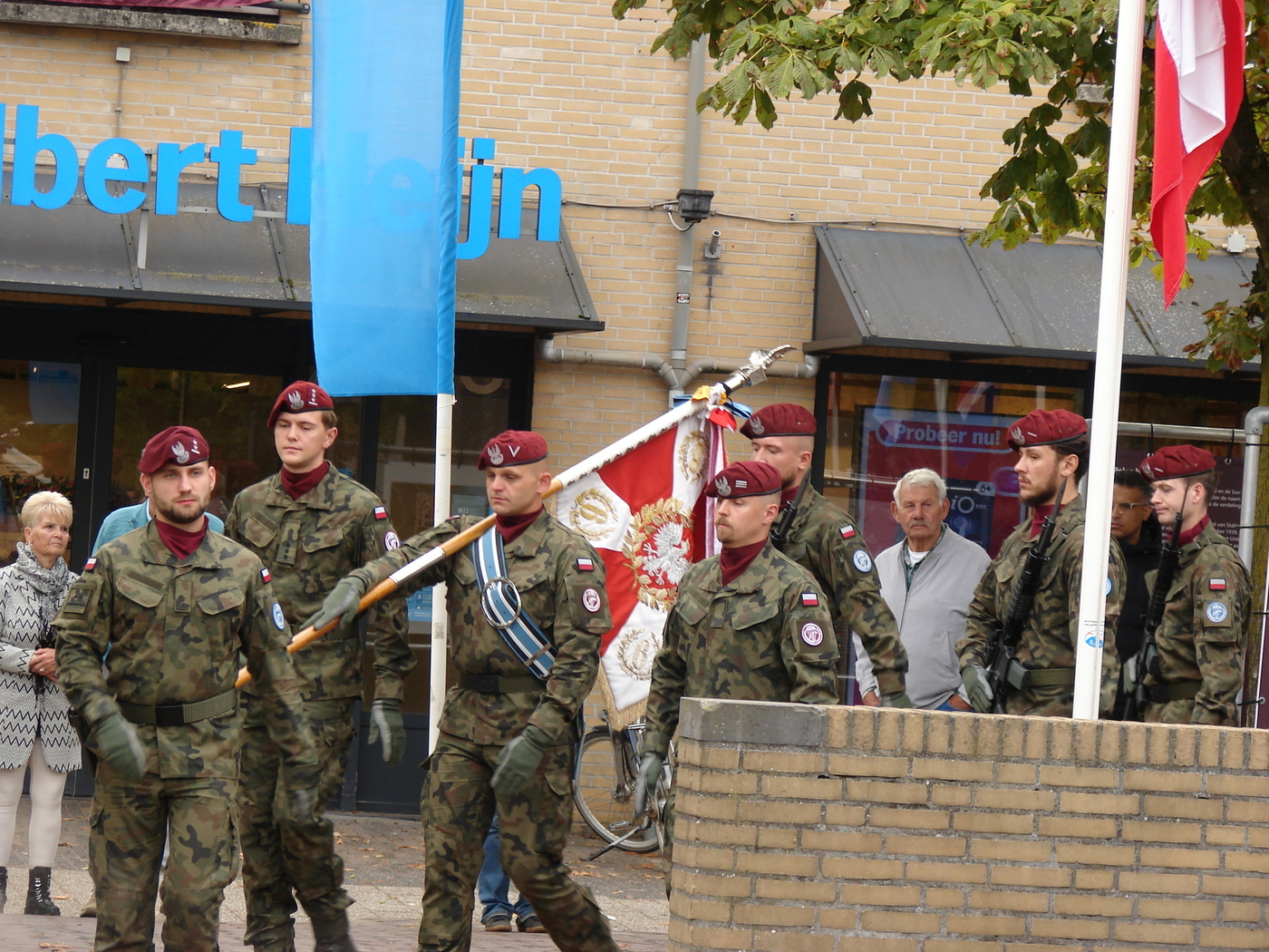 W Holandii upamiętniliśmy udział 1 Samodzielnej Brygady Spadochronowej w operacji „Market Garden” – 19 września 2026. Fot. Piotr Nosarzewski (IPN)