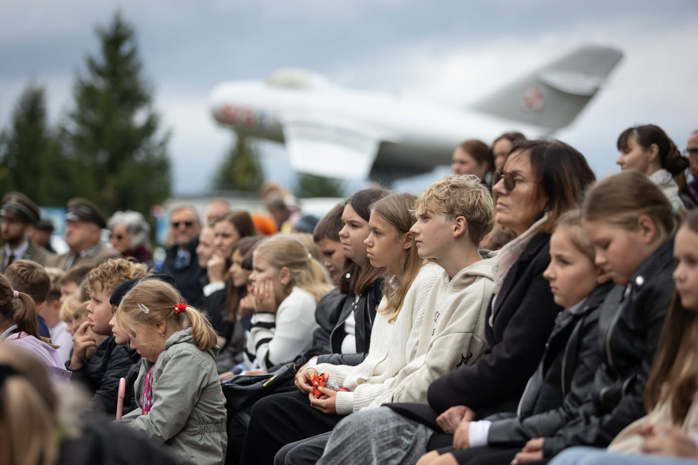 Uroczystość odsłonięcia tablicy pamiątkowej 5. Wileńskiej Brygady AK w Osiecznej – 25 września 2026 r. Fot Roman Jocher