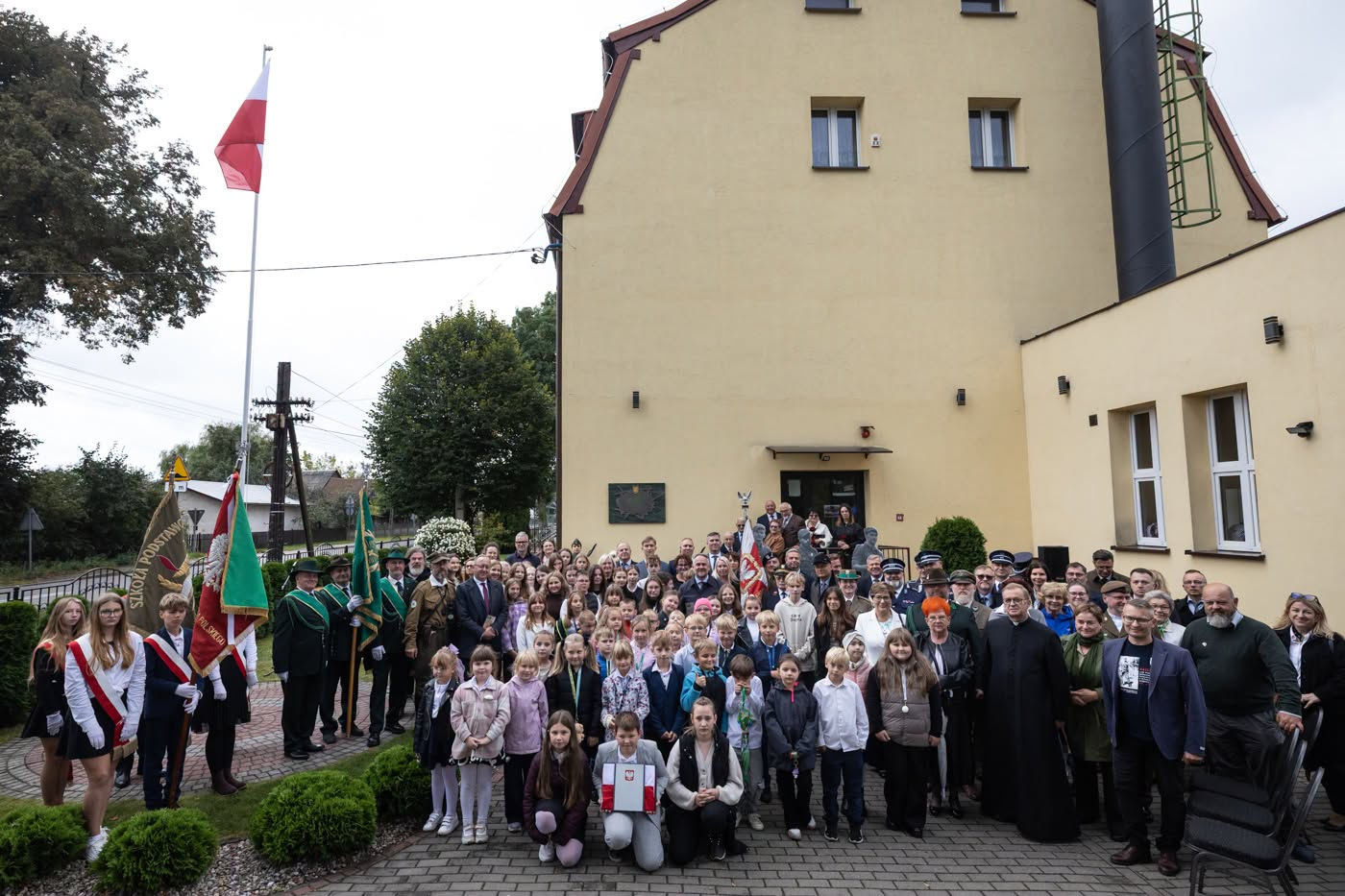 Uroczystość odsłonięcia tablicy pamiątkowej 5. Wileńskiej Brygady AK w Osiecznej – 25 września 2026 r. Fot Roman Jocher