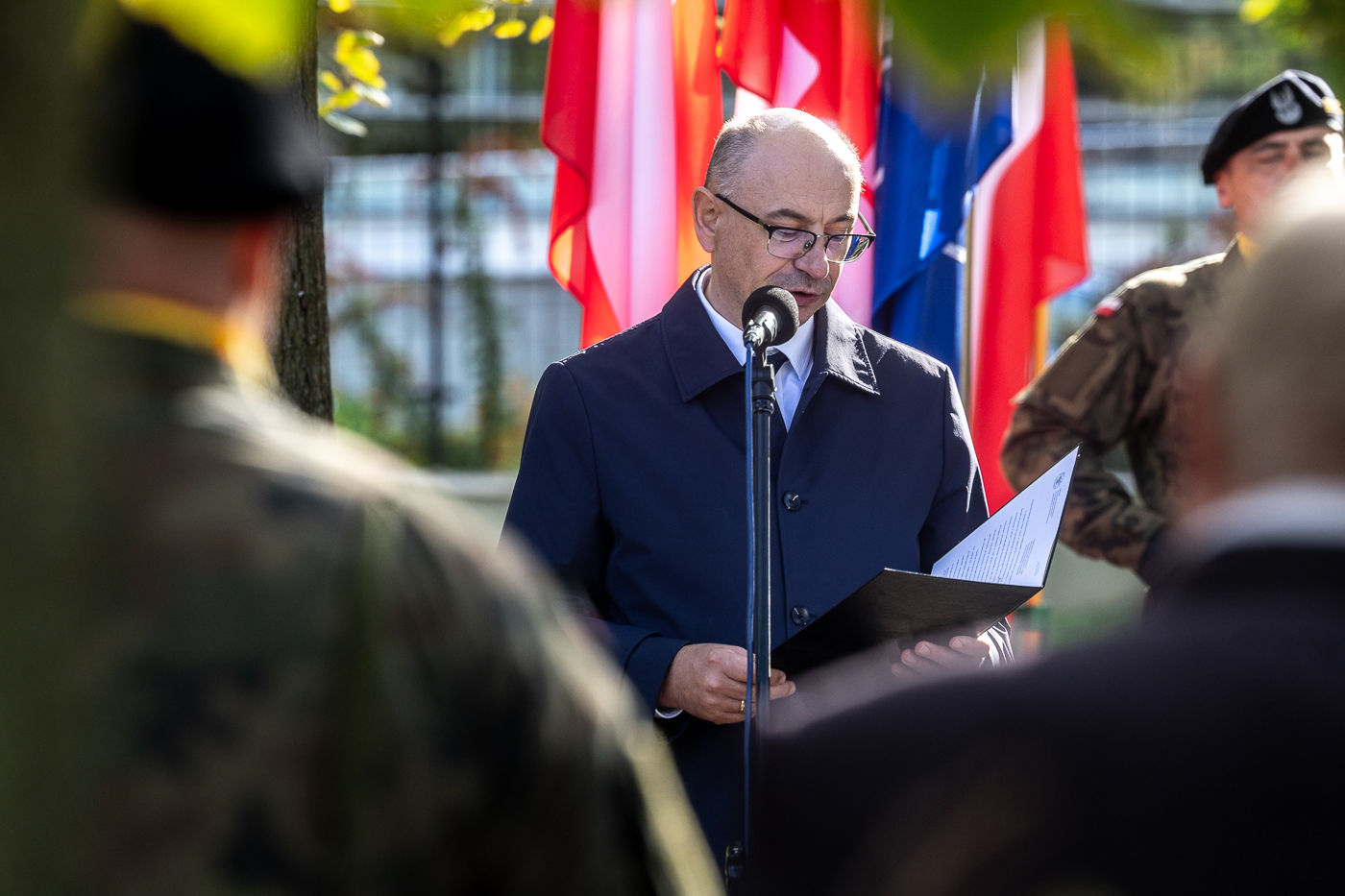Uroczystości przy pomniku Przyjaźni Żołnierzy Polskich i Kanadyjskich – Warszawa, 16 października 2026. Na zdj. zastępca prezesa IPN dr Mateusz Szpytma. Fot. Sławek Kasper (IPN)