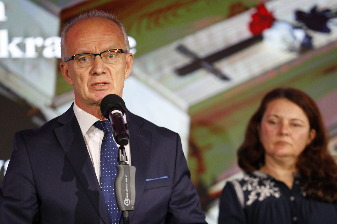 Konferencja prasowa podsumowująca tegoroczne prace poszukiwawcze i ekshumacyjne na Ukrainie. Na zdj. zastępca prezesa IPN dr hab. Krzysztof Szwagrzyk – Warszawa, 20 października 2026. Fot. Maciej Biedrzycki (IPN)