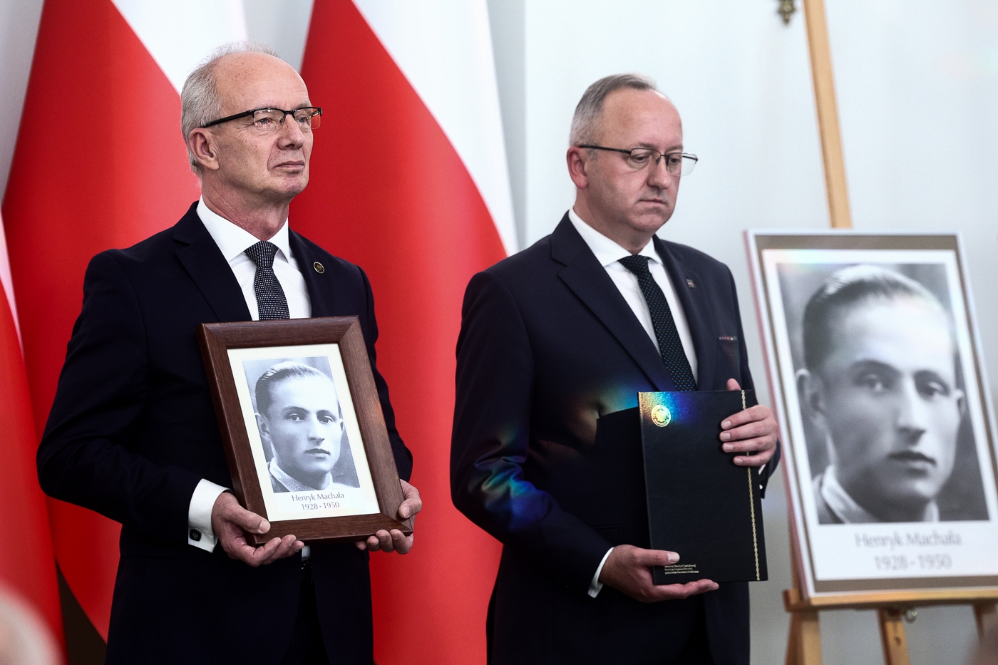 Uroczystość wręczenia not identyfikacyjnych rodzinom ofiar niemieckiego i komunistycznego terroru – Warszawa, 27 października 2026. Fot. Sławek Kasper (IPN)