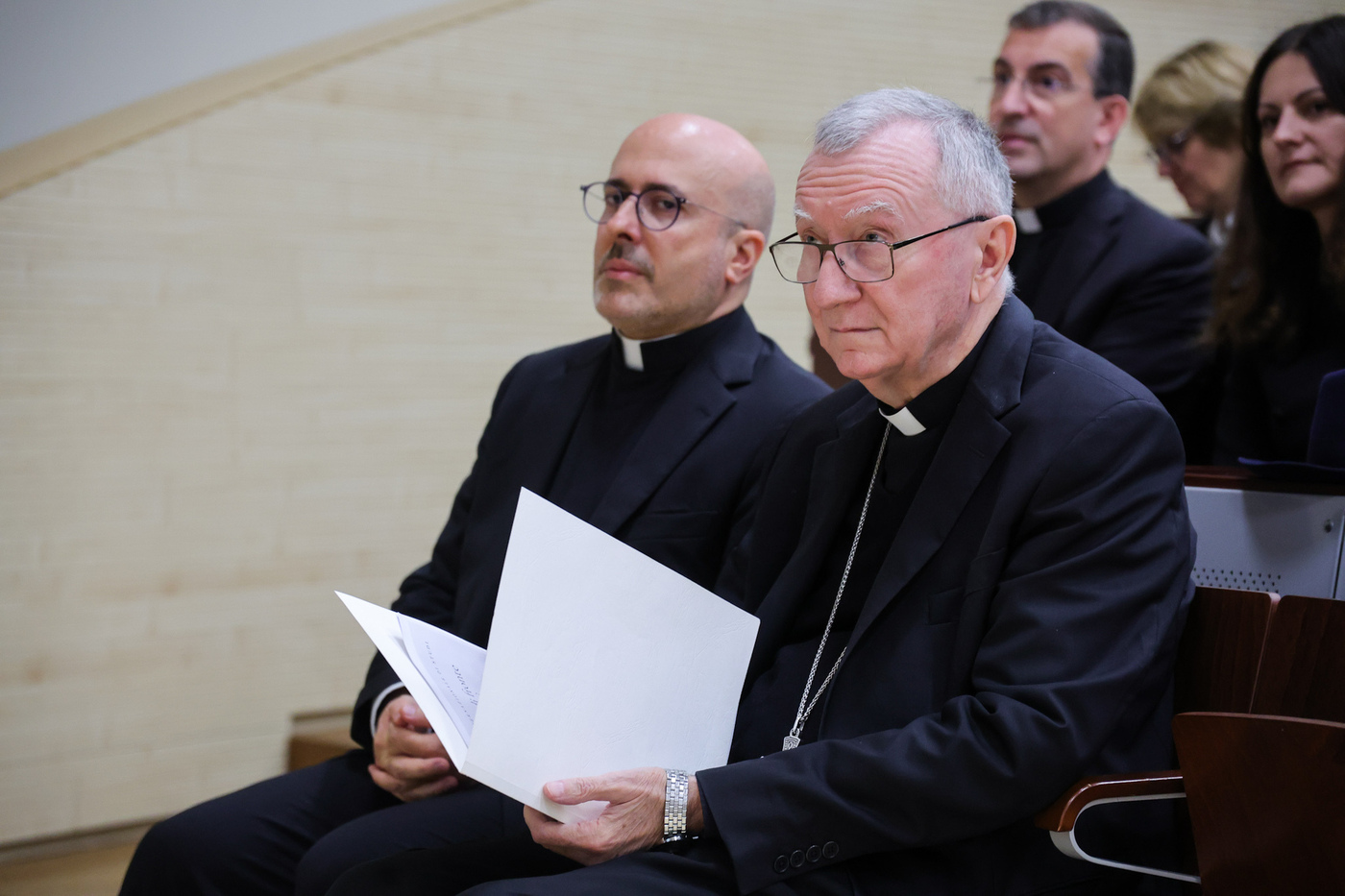 W Rzymie zaprezentowaliśmy wystawę „Obchody milenium chrztu Polski w różnych ośrodkach Polonii na podstawie zbiorów Archiwum Kościoła i Hospicjum św. Stanisława Biskupa i Męczennika w Rzymie” – 28 października 2026. Fot. Dariusz Skrzyniarz (IPN)