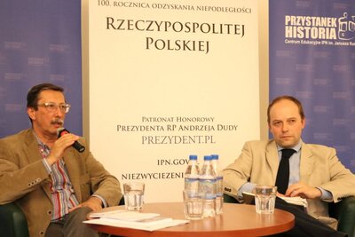 O Kościele w II Rzeczypospolitej dyskutowali dr hab. Paweł Skibiński oraz prof. Jan Żaryn