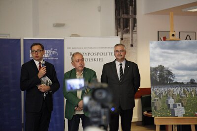 Wernisaż wystawy „Andrzej Pityński – ambasador historii Polski w obiektywie Czesława Czaplińskiego. Fot. Jan Dubiel (IPN)