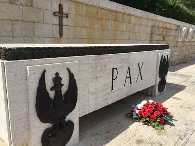 Polski Cmentarz Wojenny na Monte Cassino. Fot. Małgorzata Ptasińska (IPN)