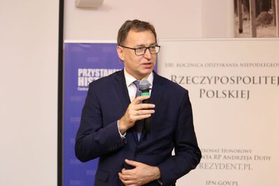 W spotkaniu wziął udział prezes IPN dr Jarosław Szarek. Fot. Aleksandra Wierzchowska (IPN)