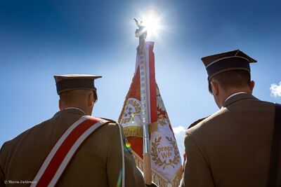 Uroczystość przy Grobie Nieznanego Żołnierza. Fot. Marcin Jurkiewicz (IPN)