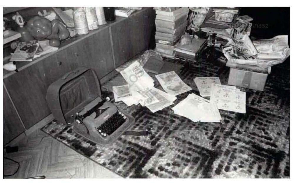 IPN BU 0331 185 s. 372