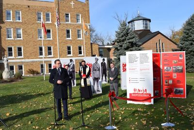 Uroczyste otwarcie wystawy IPN „Ojcowie Niepodległości” odbyło się w Polskiej Misji na kampusie Orchard Lake Schools – 9 listopada 2019