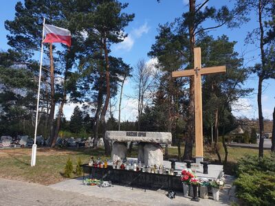 Pomnik Ofiar Katyńskich po remoncie