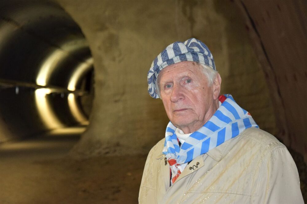 Stanisław Zalewski w sztolni Bergkristall. Maj 2016 r. (fot. Maciej Foks)