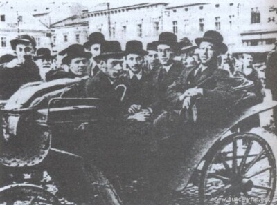 Młodzież żydowska w Oświęcimiu przed wojną (źródło: www.auschwitz.org)