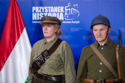 Rekonstruktorzy z Grupy Historycznej „Zgrupowanie Radosław” – 17 czerwca 2020. Fot. Sławek Kasper (IPN)