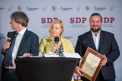 Gala wręczenia nagród Stowarzyszenia Dziennikarzy Polskich za rok 2019 – 25 czerwca 2020. Fot. Sławek Kasper (IPN)