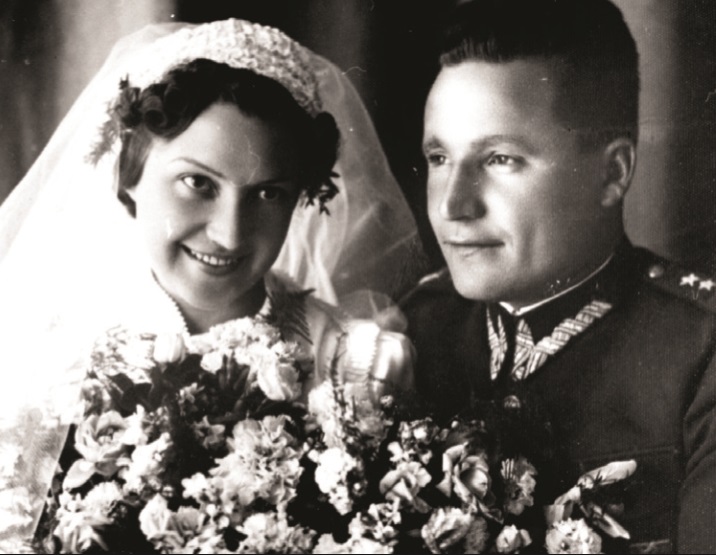 Anna (z d. Nowicka, lat 28) i Mieczysław (34 lata) Wojno z Suwałk. Obydwoje zostali aresztowani 24 lipca w czasie pracy w starostwie