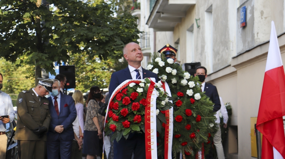 Uroczystość odsłonięcia tablicy poświęconej Halinie Konopackiej i płk. dypl. Ignacemu Matuszewskiemu – Warszawa, 14 sierpnia 2020. Fot. Mateusz Niegowski (IPN)