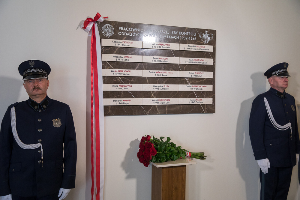 Odsłonięcie Ściany Pamięci poświęconej pracownikom NIK – Warszawa, 17 września 2020. Fot. Sławek Kasper (IPN)
