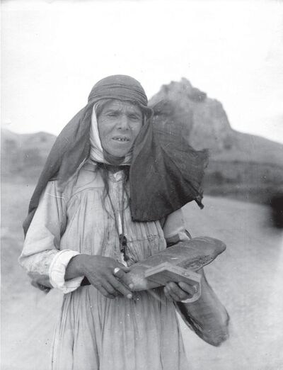 Kobieta z wioski Gebi w Gruzji, 1933 r.